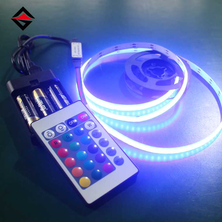 Dải LED Cob 5V RGB với điều khiển từ xa và pin từ xa USB 24 khóa và hộp pin