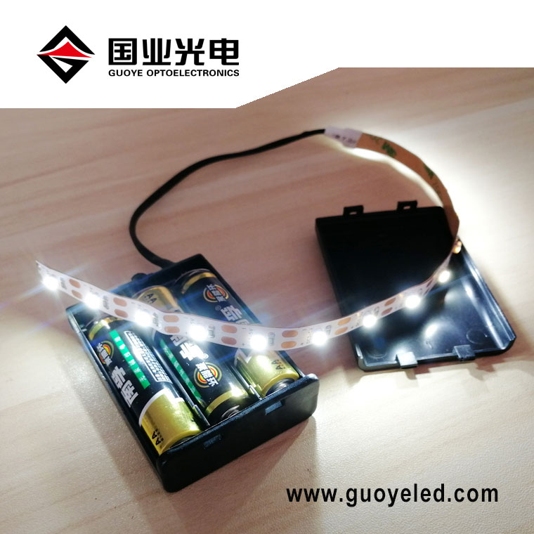 Đèn LED dải pin